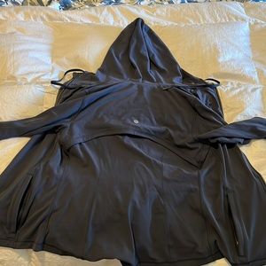 Lululemon dark blueish gray define jacket Size 8 nulu